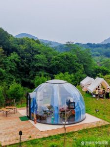 露营趣事1969_夏日溪边露营，烤肉嬉戏看烟火，自然乐趣多！