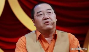 英达砸2000万培养冰球梦，儿子直播带货成功，家庭关系复杂