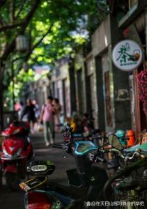 街旁分享与记录真实生活_平凡生活，市井气息，秩序井然