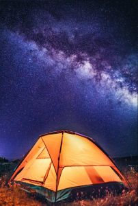 银河尽头的露营地_火山草原沙漠海岸高山，感受宇宙之美与生命哲思