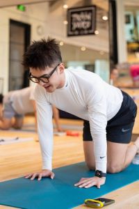 日本男生室内运动_传统健身引争议，近30年逐渐取消